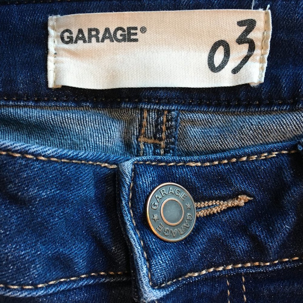 High Waist Ripped Jeans - Picture 3 of 7